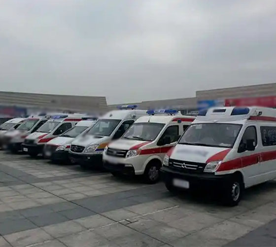 若尔盖县服务车队展示