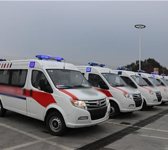 若尔盖县服务车队展示