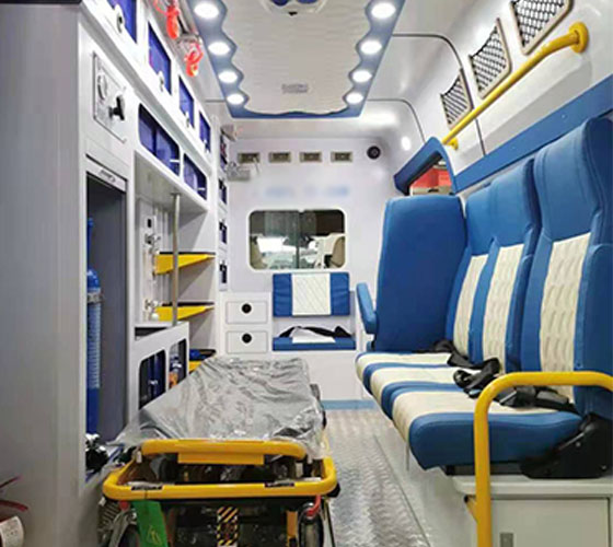 若尔盖县车辆内部展示