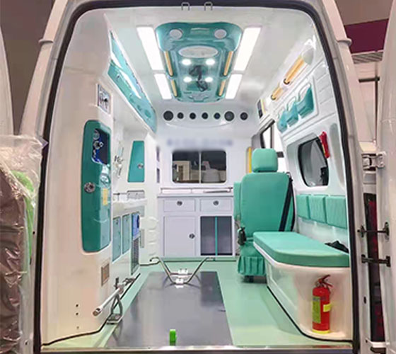 若尔盖县车辆内部展示